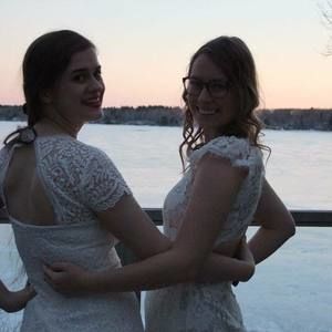 Meet your Posher, Haley